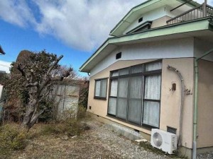 諏訪市、中古一戸建ての画像です