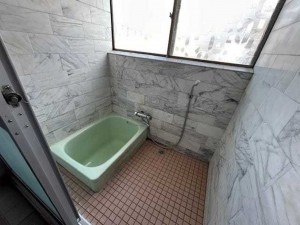 諏訪市、中古一戸建ての画像です