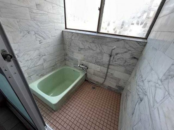 諏訪市、中古一戸建ての画像です