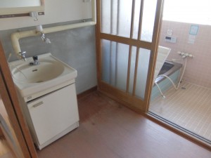 諏訪市、土地の画像です