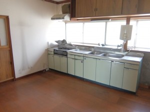 諏訪市、土地の画像です