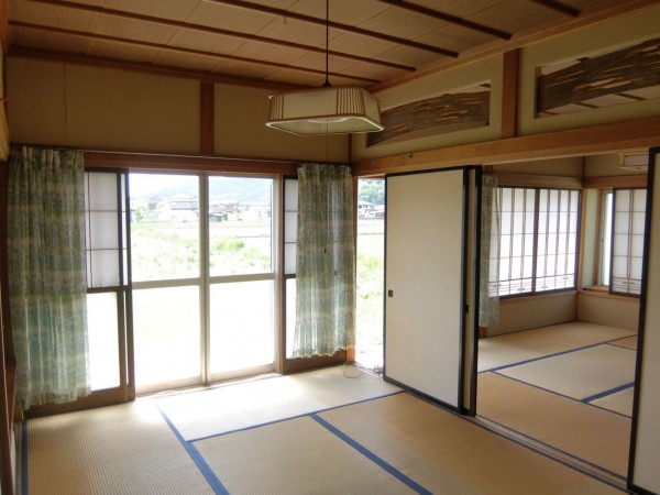 諏訪市、土地の画像です