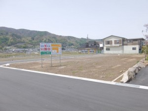 諏訪市、土地の画像です