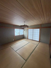 諏訪市、中古一戸建ての画像です