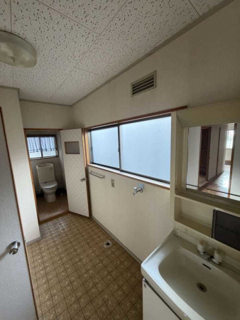 諏訪市、中古一戸建ての画像です