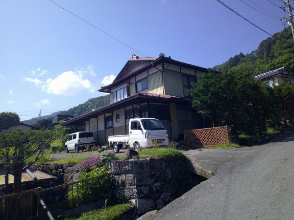 諏訪市、中古一戸建ての画像です