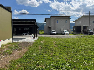 諏訪市、土地の画像です