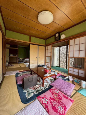諏訪市、中古一戸建ての画像です