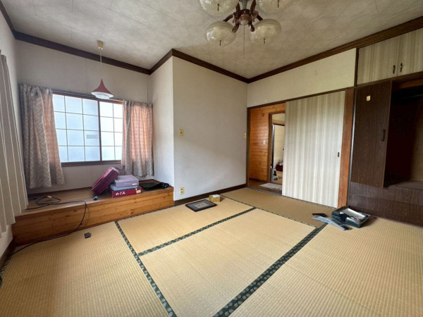 諏訪市、中古一戸建ての画像です