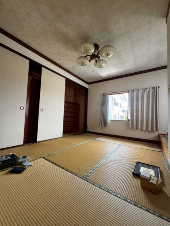 諏訪市、中古一戸建ての画像です