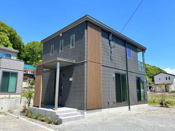 茅野市、中古一戸建ての画像です