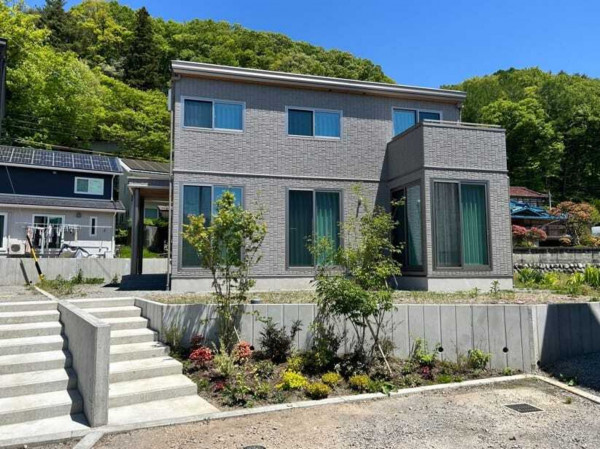 茅野市、中古一戸建ての画像です