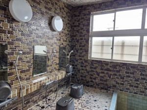 諏訪郡下諏訪町塚田町、中古一戸建ての画像です
