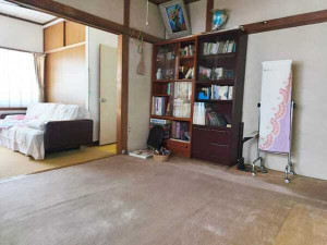 茅野市塚原、中古一戸建ての画像です