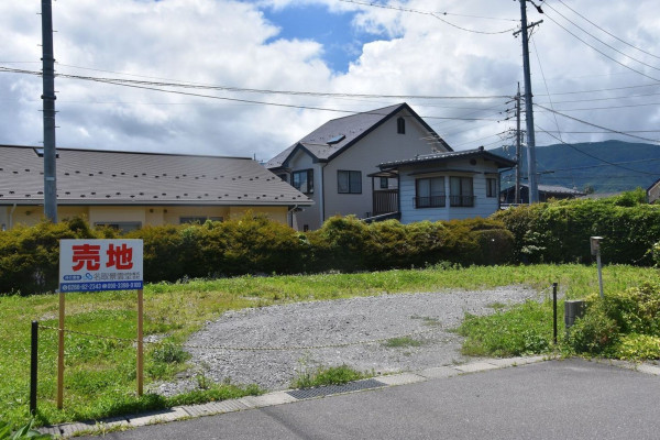 茅野市本町、土地の画像です