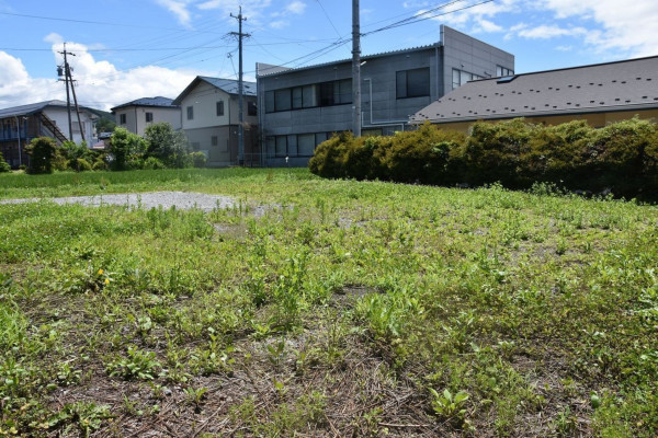茅野市本町、土地の画像です
