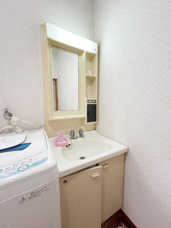 諏訪市、中古一戸建ての画像です