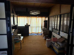茅野市泉野、中古一戸建ての画像です