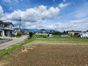 茅野市玉川、土地の画像です