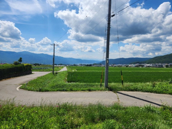 茅野市玉川、土地の画像です
