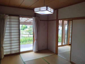 茅野市米沢、中古一戸建ての画像です