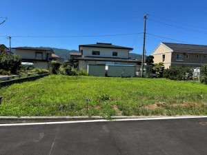 諏訪市城南、土地の画像です