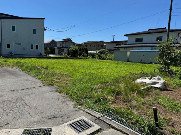 諏訪市城南、土地の画像です