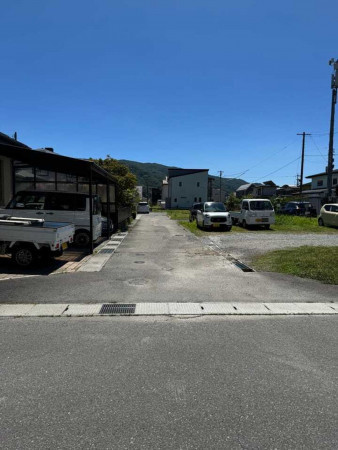 諏訪市城南、土地の画像です