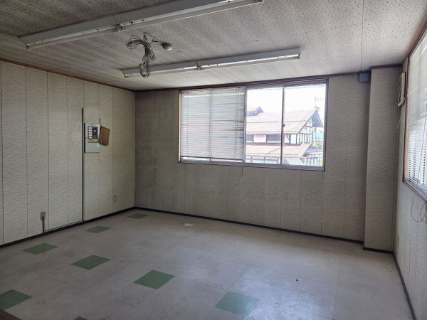 諏訪市、中古一戸建ての画像です
