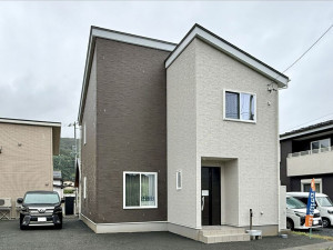 茅野市宮川、中古一戸建ての画像です