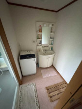 茅野市泉野、中古一戸建ての画像です