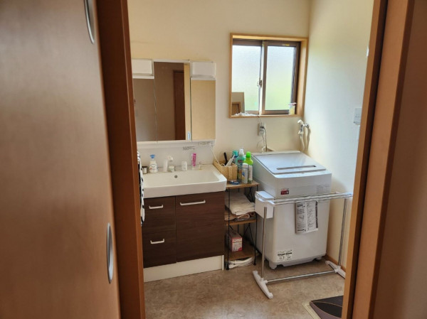 諏訪市、中古一戸建ての画像です
