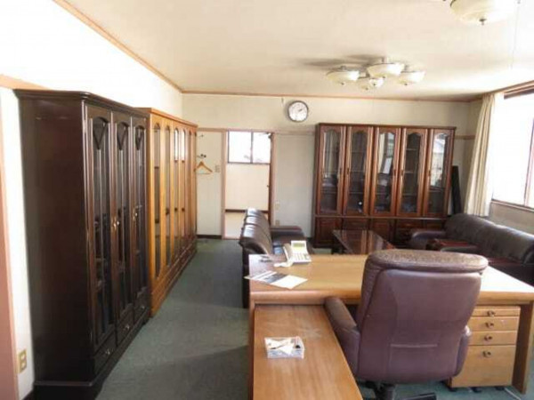 諏訪市、中古一戸建ての画像です