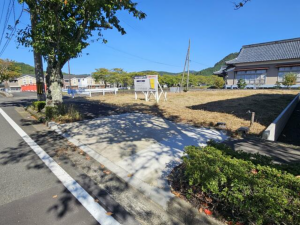 越前市粟田部町、土地の画像です