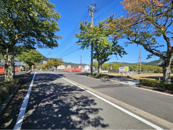 越前市粟田部町、土地の画像です