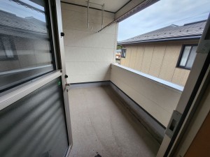 福井市志津が丘、中古一戸建てのバルコニー画像です