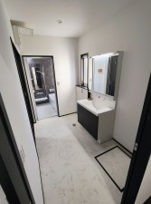 鯖江市水落町、新築一戸建ての洗面画像です
