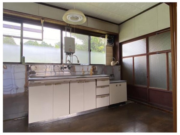 越前市池泉町、中古一戸建ての画像です
