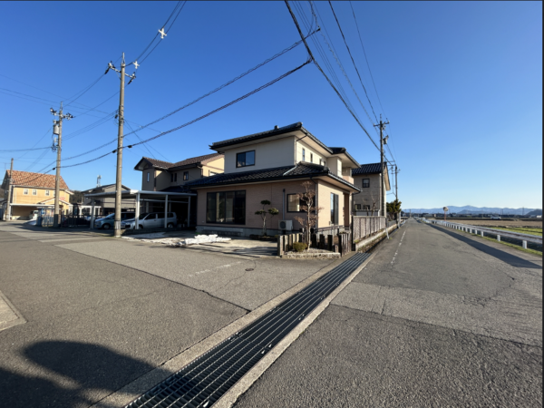 鯖江市平井町、中古一戸建ての画像です