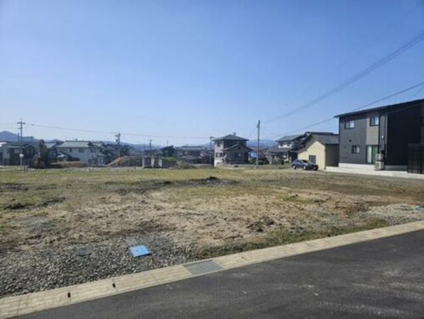 鯖江市糺町、土地の画像です
