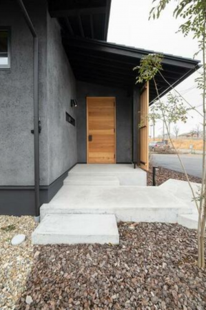 鯖江市中野町、中古一戸建ての画像です