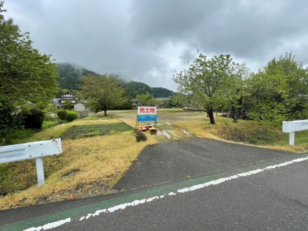 越前市粟田部町、土地の画像です