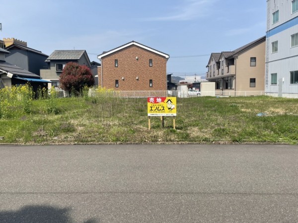 鯖江市丸山町、土地の画像です