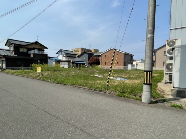 鯖江市丸山町、土地の画像です