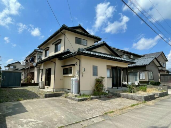 鯖江市川去町、中古一戸建ての画像です