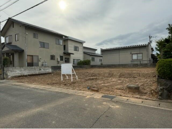 鯖江市御幸町、土地の画像です