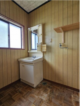 鯖江市下野田町、中古一戸建ての画像です