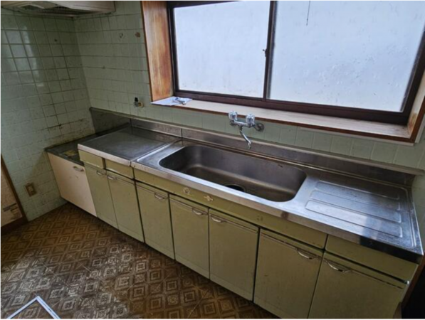 鯖江市下野田町、中古一戸建ての画像です