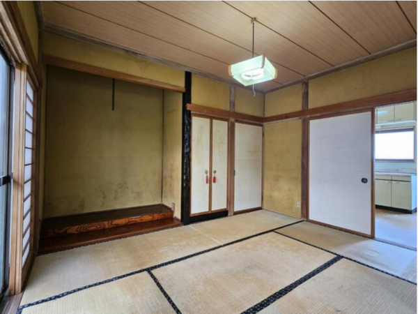 鯖江市下野田町、中古一戸建ての画像です