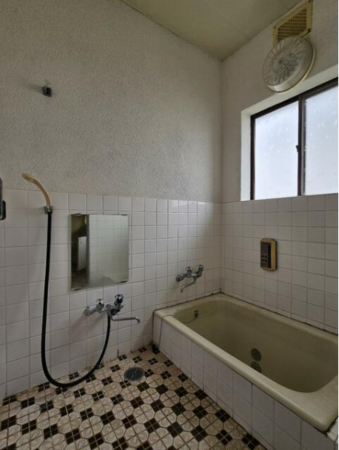 鯖江市下野田町、中古一戸建ての画像です